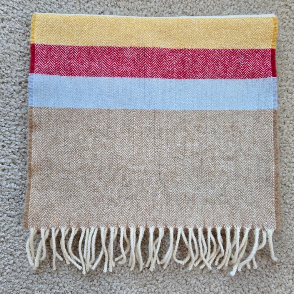 Simply Birch 100% Lambswool Scarf Herringbone Woven in Ireland - Picture 7 of 7